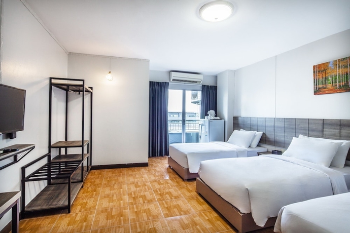 Imagen de la habitación del Hotel Livotel Express Bang Kruai. Foto 6