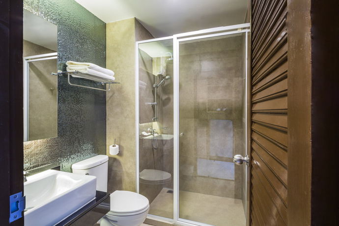 Imagen del bar/restaurante del Hotel Livotel Kaset Nawamin Bangkok. Foto 7