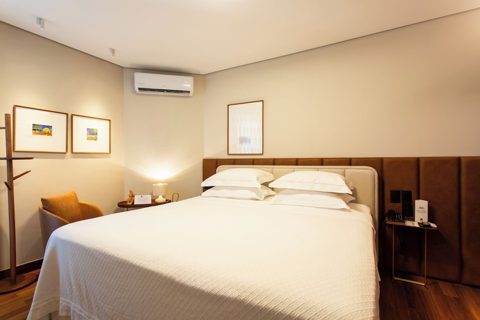 Imagen de la habitación del Hotel Livramento Palace. Foto 15