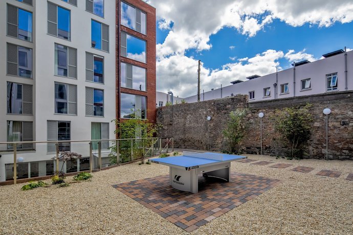 Imagen de los exteriores del Hotel Livstudent Dublin. Foto 12