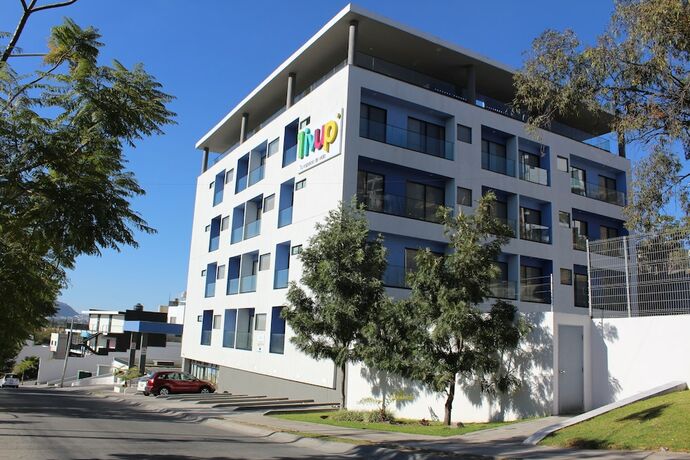 Imagen general del Hotel Livup Suites En Zona Iteso. Foto 9
