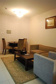 Imagen de los interiores del Hotel Liwa Apartments. Foto 9