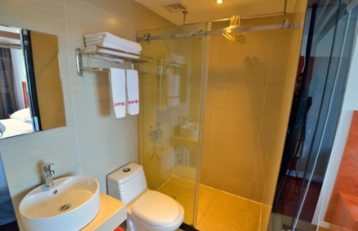 Imagen de la habitación del Hotel Lixin. Foto 13