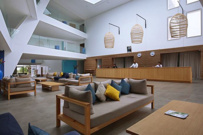 Imagen de los interiores del Hotel Lixus Beach Resort. Foto 14