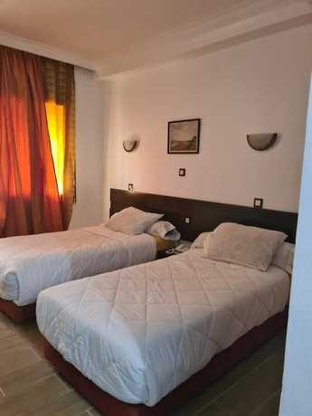 Imagen de la habitación del Hotel Lixus. Foto 12