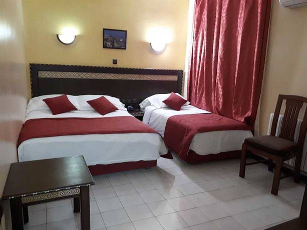 Imagen de la habitación del Hotel Lixus. Foto 13