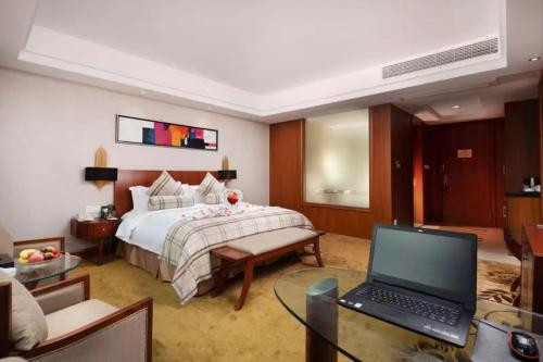 Imagen general del Hotel Liyang Golden Mountain Resort. Foto 12