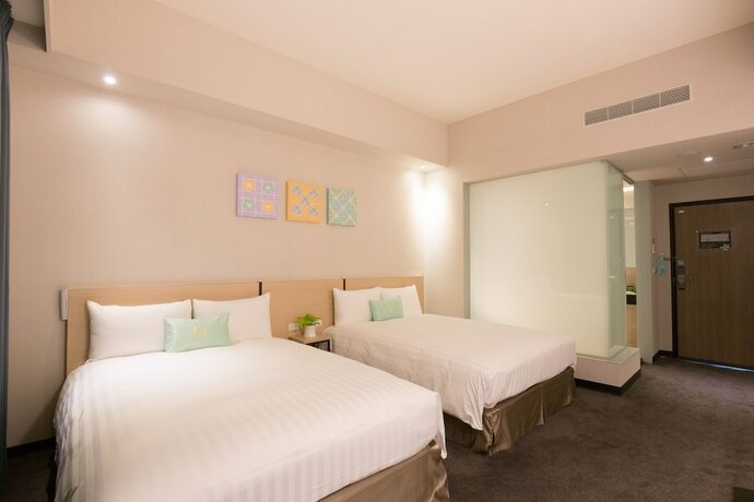 Imagen de la habitación del Hotel Liyaou. Foto 6