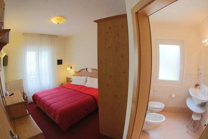 Imagen de la habitación del Hotel Liz & Apartments. Foto 13