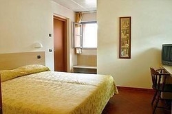 Imagen general del Hotel Lizard, Como. Foto 9