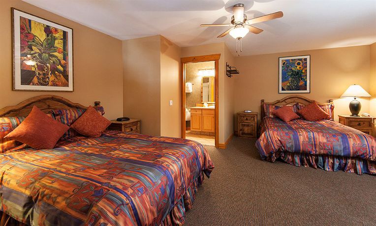 Imagen de los interiores del Hotel Lizard Creek Lodge. Foto 12