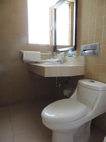 Imagen de la habitación del Hotel Lizbeth. Foto 12