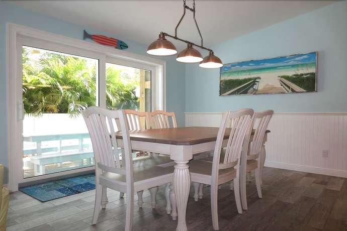 Imagen de la habitación del Hotel Lizzie Lu\'s Island Retreat. Foto 10