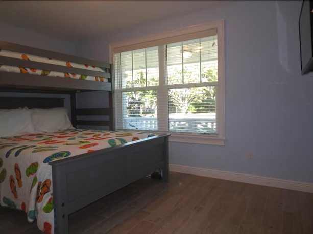 Imagen de la habitación del Hotel Lizzie Lu\'s Island Retreat. Foto 15