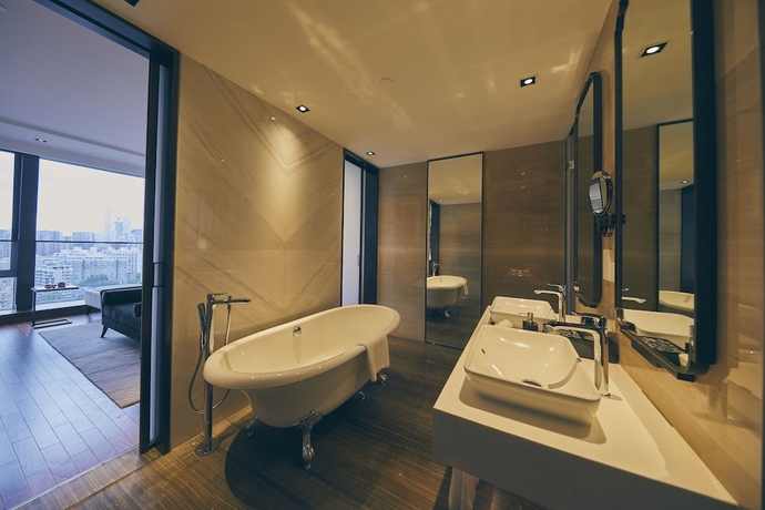 Imagen de la habitación del Hotel Ljz Supreme Tower. Foto 15