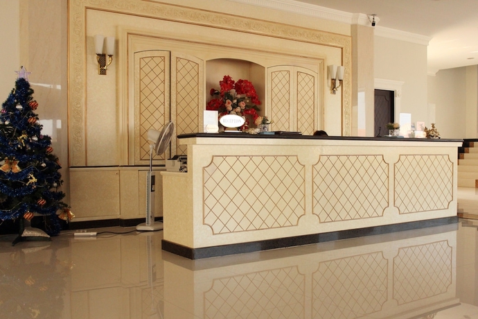 Imagen de los interiores del Hotel Lk Crystal Place. Foto 19