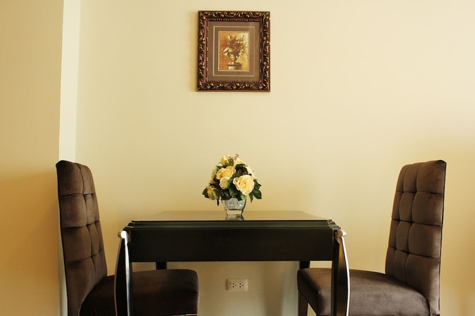 Imagen de la habitación del Hotel Lk Crystal Place. Foto 8