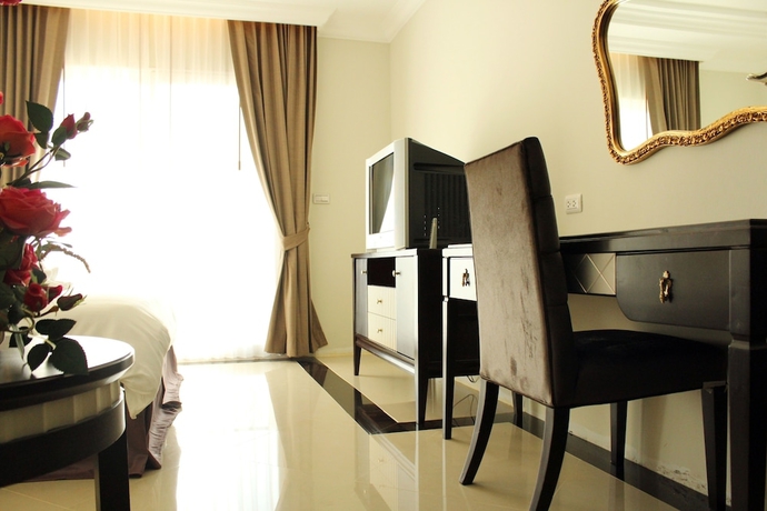 Imagen de la habitación del Hotel Lk Crystal Place. Foto 12