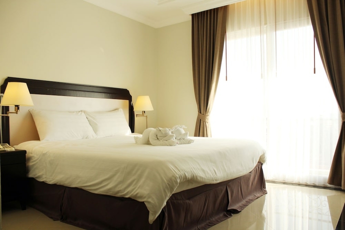 Imagen de la habitación del Hotel Lk Crystal Place. Foto 14