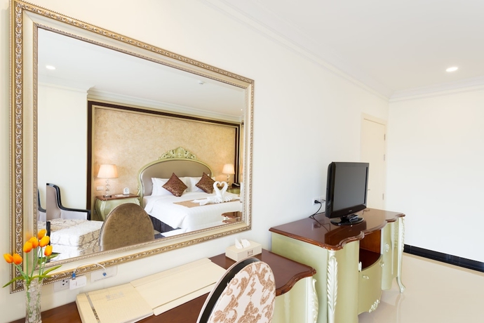 Imagen de la habitación del Hotel Lk Crystal Ville. Foto 12