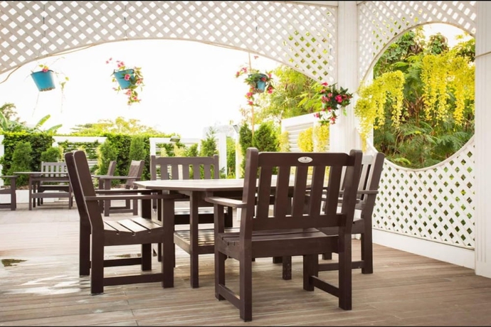 Imagen de los exteriores del Hotel Lk Majestic Villa. Foto 13