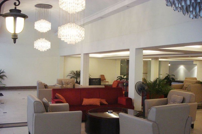Imagen de los interiores del Hotel Lk Mansion. Foto 19