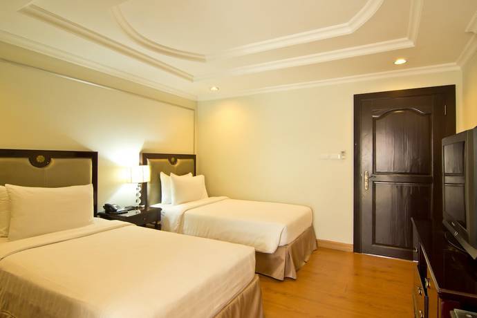 Imagen de la habitación del Hotel Lk Mantra Pura Resort. Foto 13