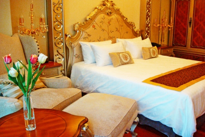 Imagen de la habitación del Hotel Lk The Empress Pattaya. Foto 3