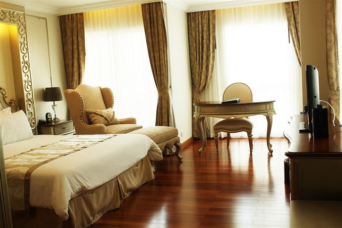 Imagen de la habitación del Hotel Lk The Empress Pattaya. Foto 9