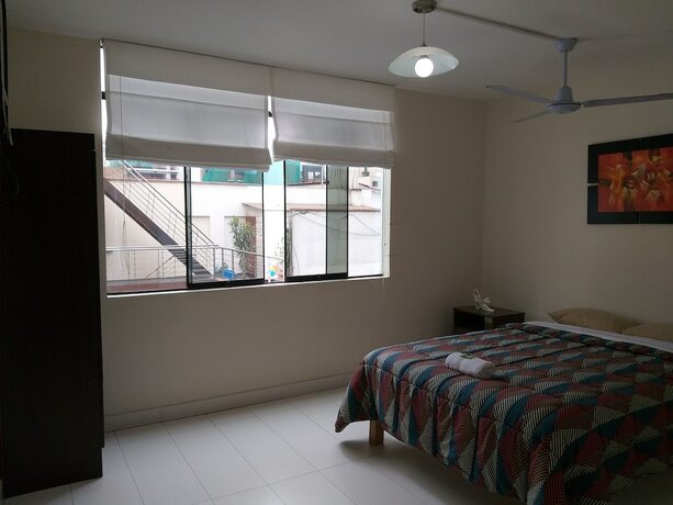 Imagen de la habitación del Hotel Llama Brothers. Foto 5