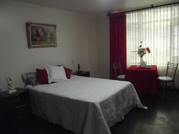 Imagen de la habitación del Hotel Llama Brothers. Foto 16