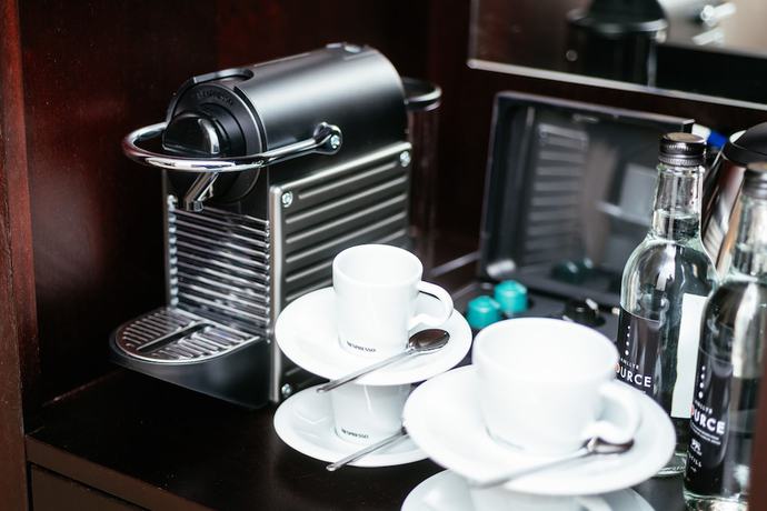 Imagen de la habitación del Hotel Llanerch Vineyard. Foto 13