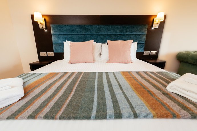 Imagen de la habitación del Hotel Llanerch Vineyard. Foto 15