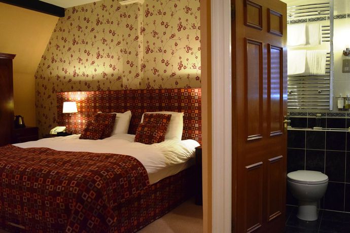 Imagen del bar/restaurante del Hotel Llansantffraed Court. Foto 2