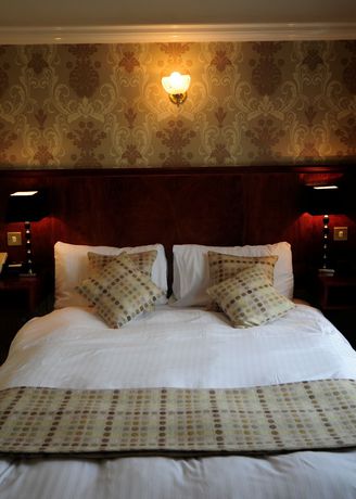 Imagen del bar/restaurante del Hotel Llansantffraed Court. Foto 9