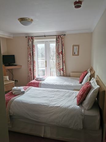 Imagen de la habitación del Hotel Llanwenarth and Riverside Restaurant. Foto 11