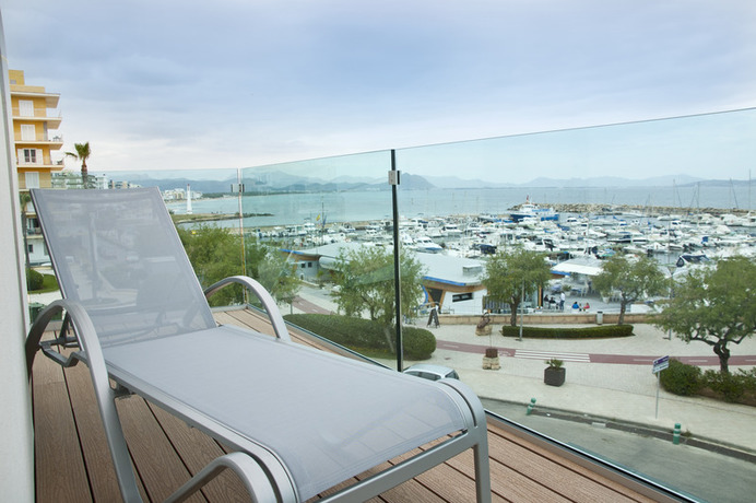 Imagen de la habitación del Hotel Llaut Boutique. Foto 8