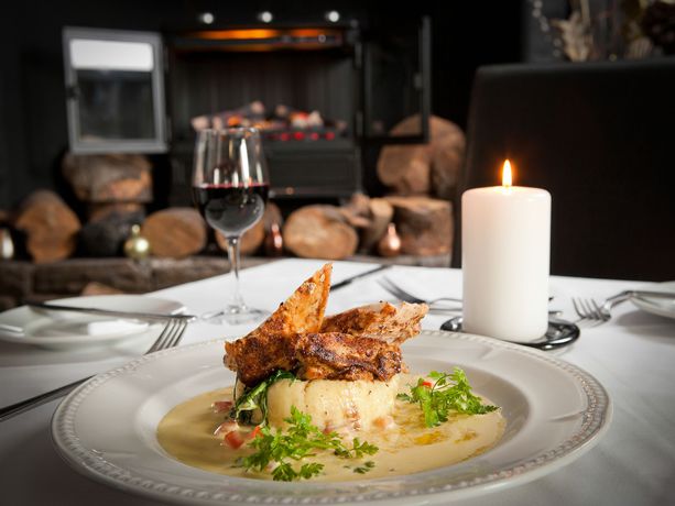 Imagen del bar/restaurante del Hotel Llechwen Hall. Foto 6