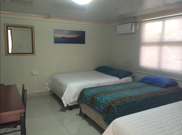 Imagen de la habitación del Hotel Lleras. Foto 12