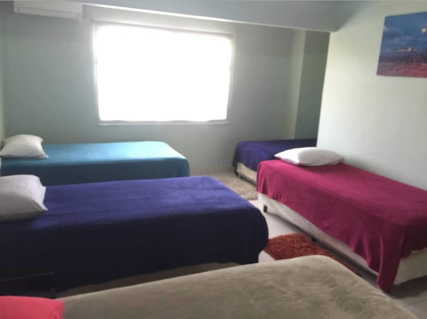 Imagen de la habitación del Hotel Lleras. Foto 13