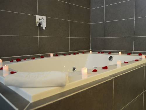 Imagen de la habitación del Hotel Lleras Green. Foto 3