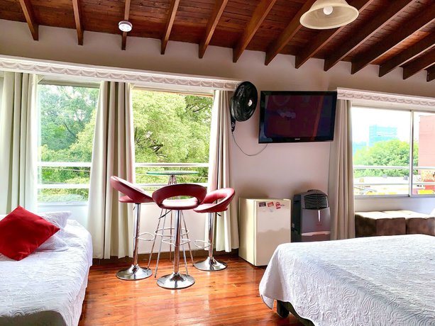 Imagen de la habitación del Hotel Lleras Premium. Foto 15