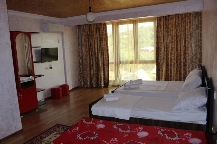 Imagen de la habitación del Hotel Llia hotel. Foto 3