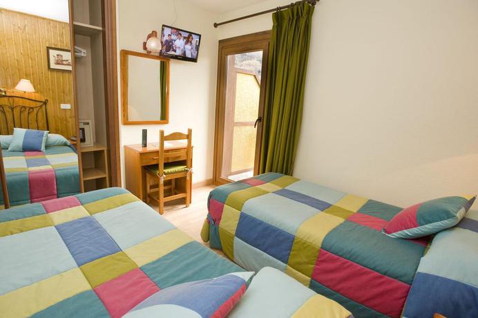 Imagen de la habitación del Hotel Llibrada. Foto 4