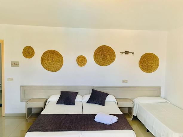 Imagen de la habitación del Hotel Lliteras. Foto 1