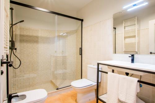 Imagen general del Hotel Llivia. Foto 14