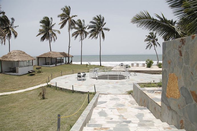 Imagen general del Hotel Lloyds Beach Resort. Foto 3