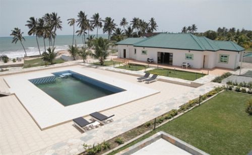 Imagen general del Hotel Lloyds Beach Resort. Foto 12