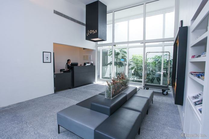 Imagen de los interiores del Hotel Lloyd's Inn. Foto 12