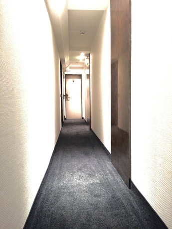 Imagen de los interiores del Hotel Lloyed. Foto 13